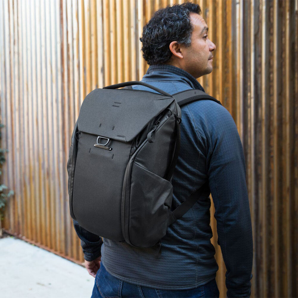 Рюкзак PEAK DESIGN Everyday Backpack 20L Black (BEDB-20-BK-3)