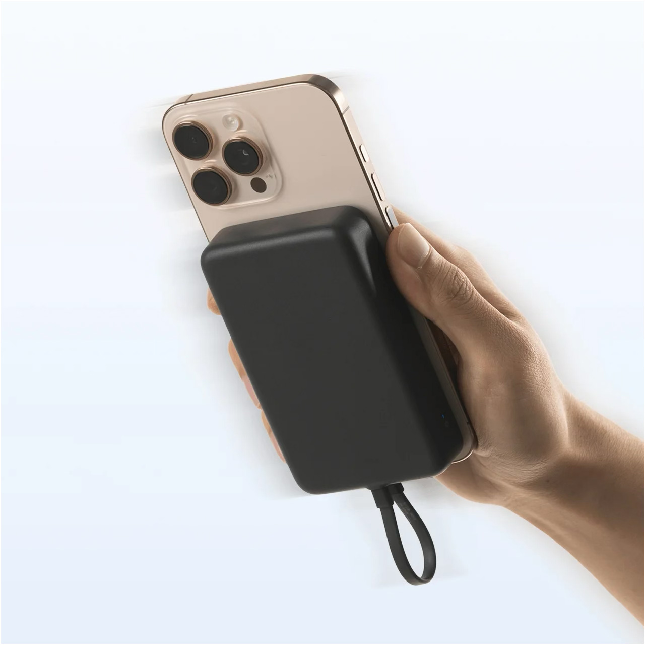 Повербанк MagSafe XIAOMI 33W Magnetic Power Bank 10000 w/Integrated Cable 10000mAh White (BHR9822GL)
