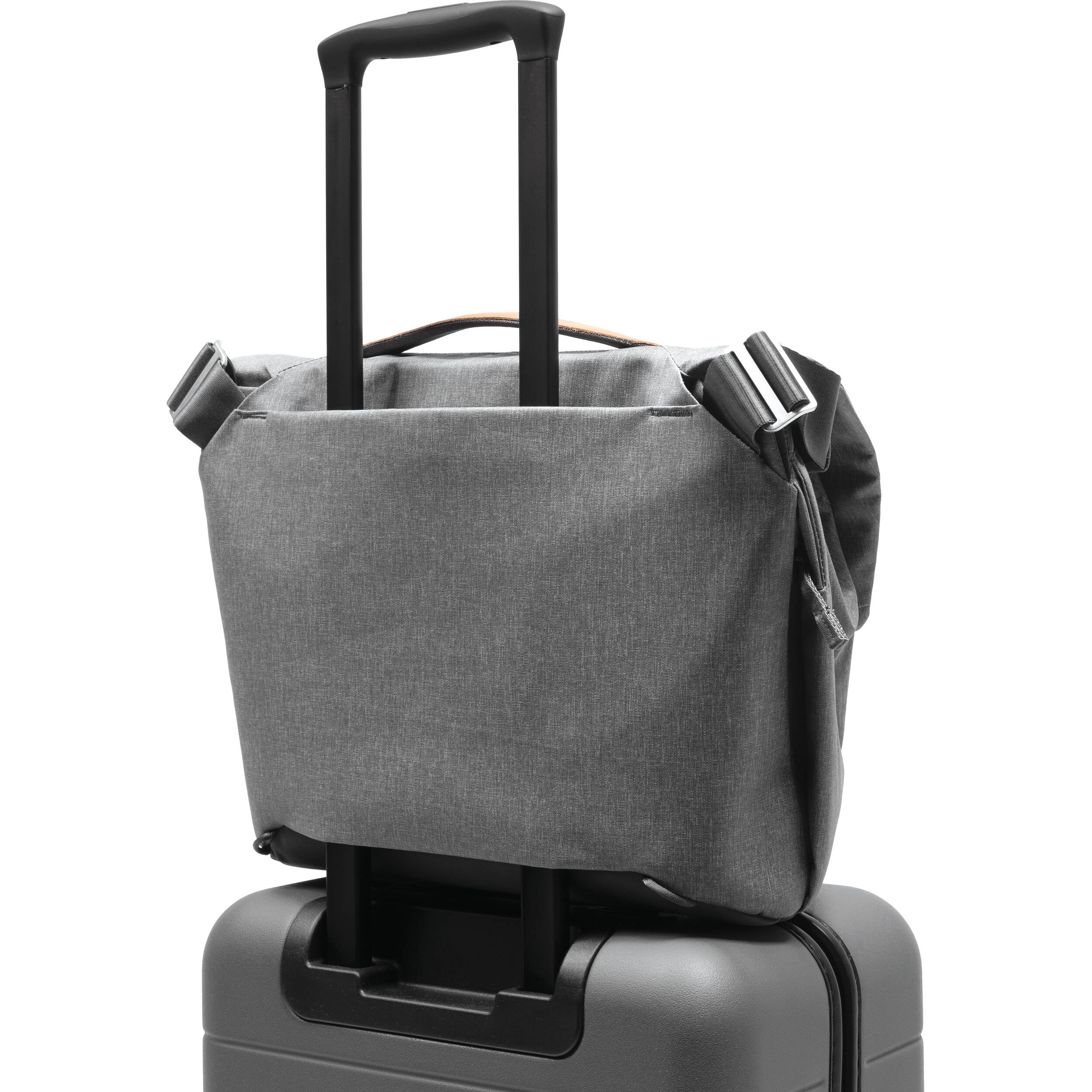Сумка-месенджер PEAK DESIGN Everyday Messenger 13L Ash (BEDM-13-AS-3)
