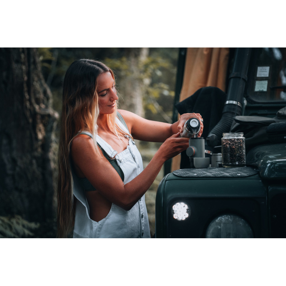 Портативна кавоварка WACACO Minipresso GR2
