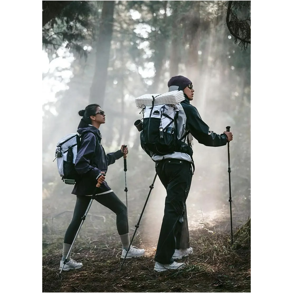Туристичний рюкзак NATUREHIKE CNK2300016 Helium Outdoor Backpack 30+5L Black (6976507661331)