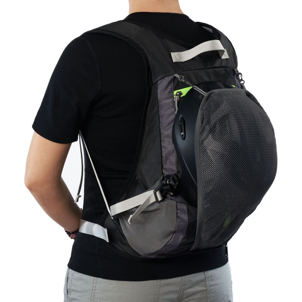 Велосипедний рюкзак NATUREHIKE NH15C001-B Black (6975641886341)