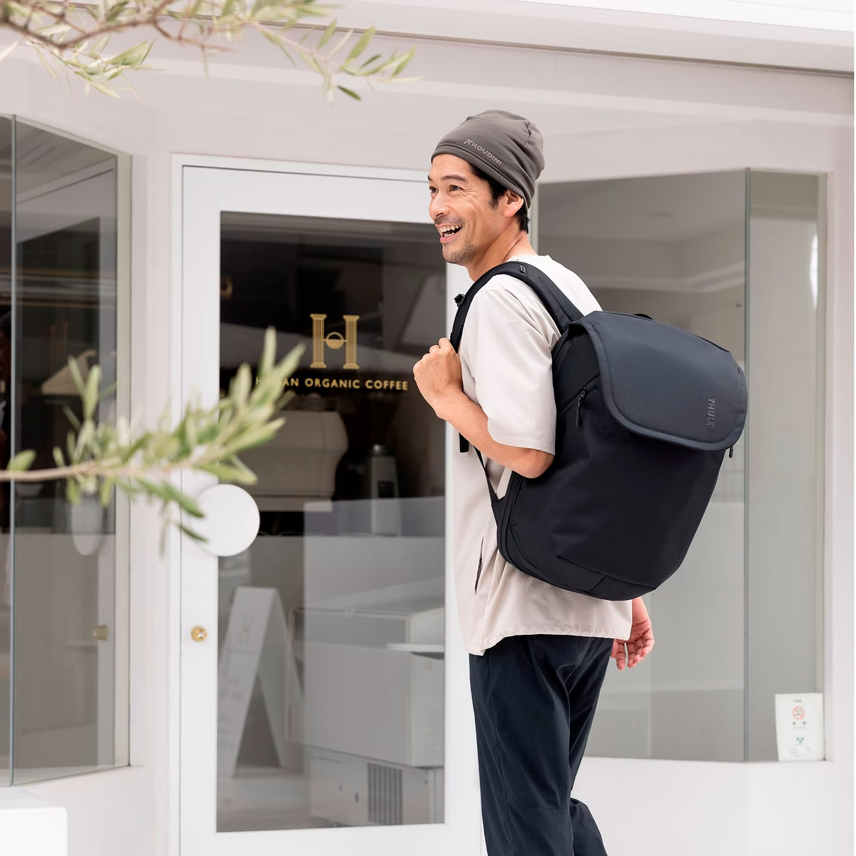 Дорожный рюкзак THULE Subterra 2 Expandable Backpack 26L Black (3205054)