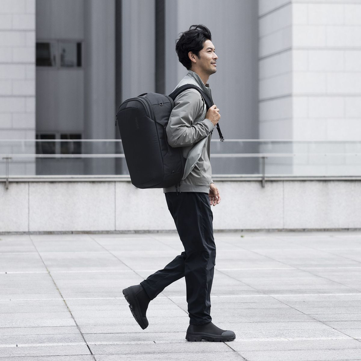 Сумка дорожня THULE Subterra 2 Convertible Carry-On 40L Vetiver Gray (3205059)