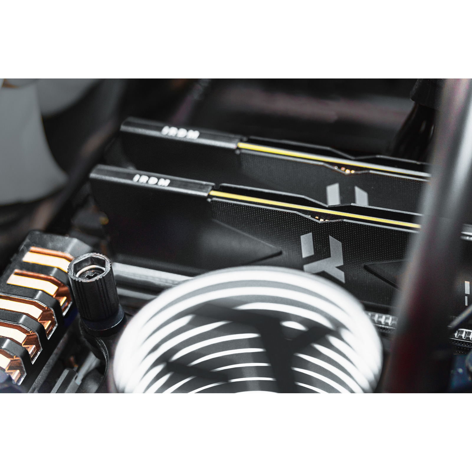 Модуль пам'яті GOODRAM IRDM DDR5 6000MHz 16GB Black (IR-6000D564L36S/16G)