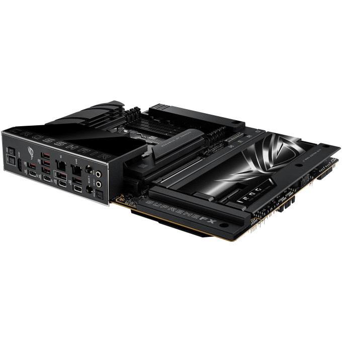 Материнська плата ASUS ROG Crosshair X870E Hero BTF