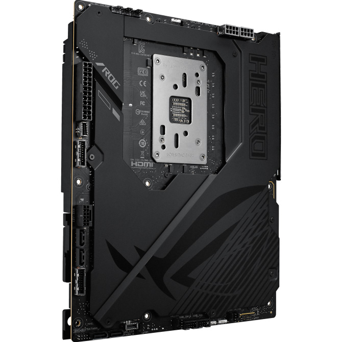 Материнська плата ASUS ROG Crosshair X870E Hero BTF