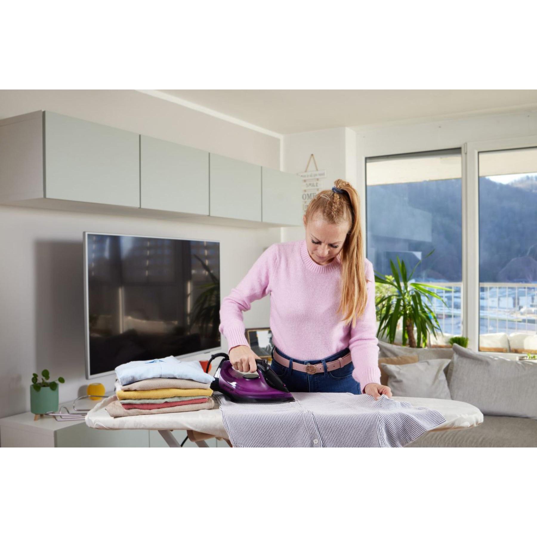 Утюг GORENJE SIK2400BKV (745962)