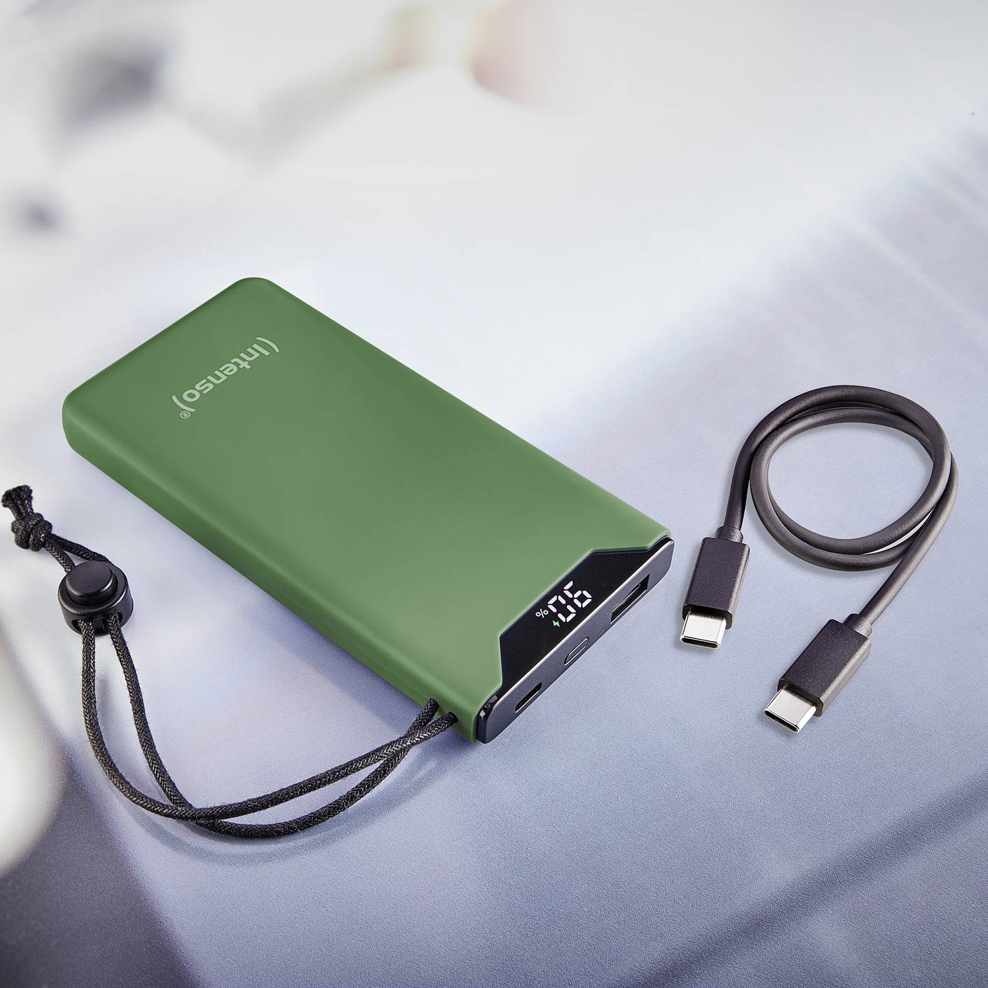 Повербанк INTENSO F10000 1xUSB-C PD20W, 1xUSB-A QC18W 10000mAh Green (7332037)