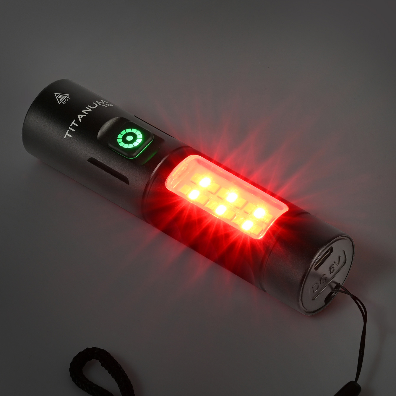 Фонарь TITANUM TLF-T16