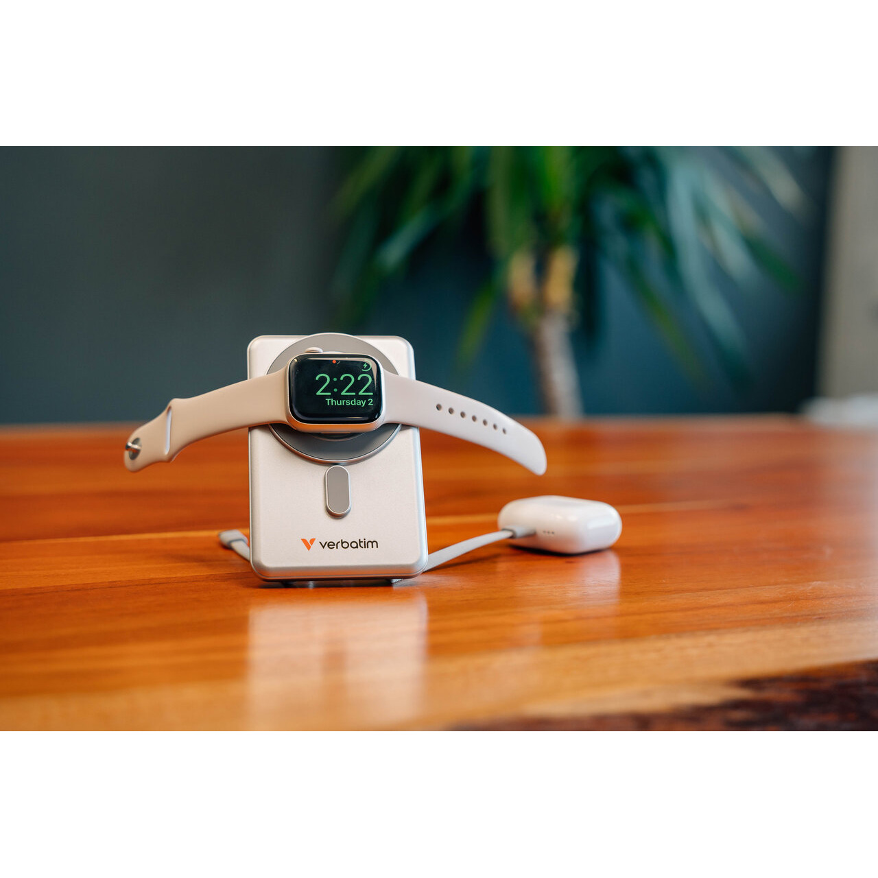 Повербанк MagSafe VERBATIM Charge 'n' Go 20W 5000mAh Silver (32276)