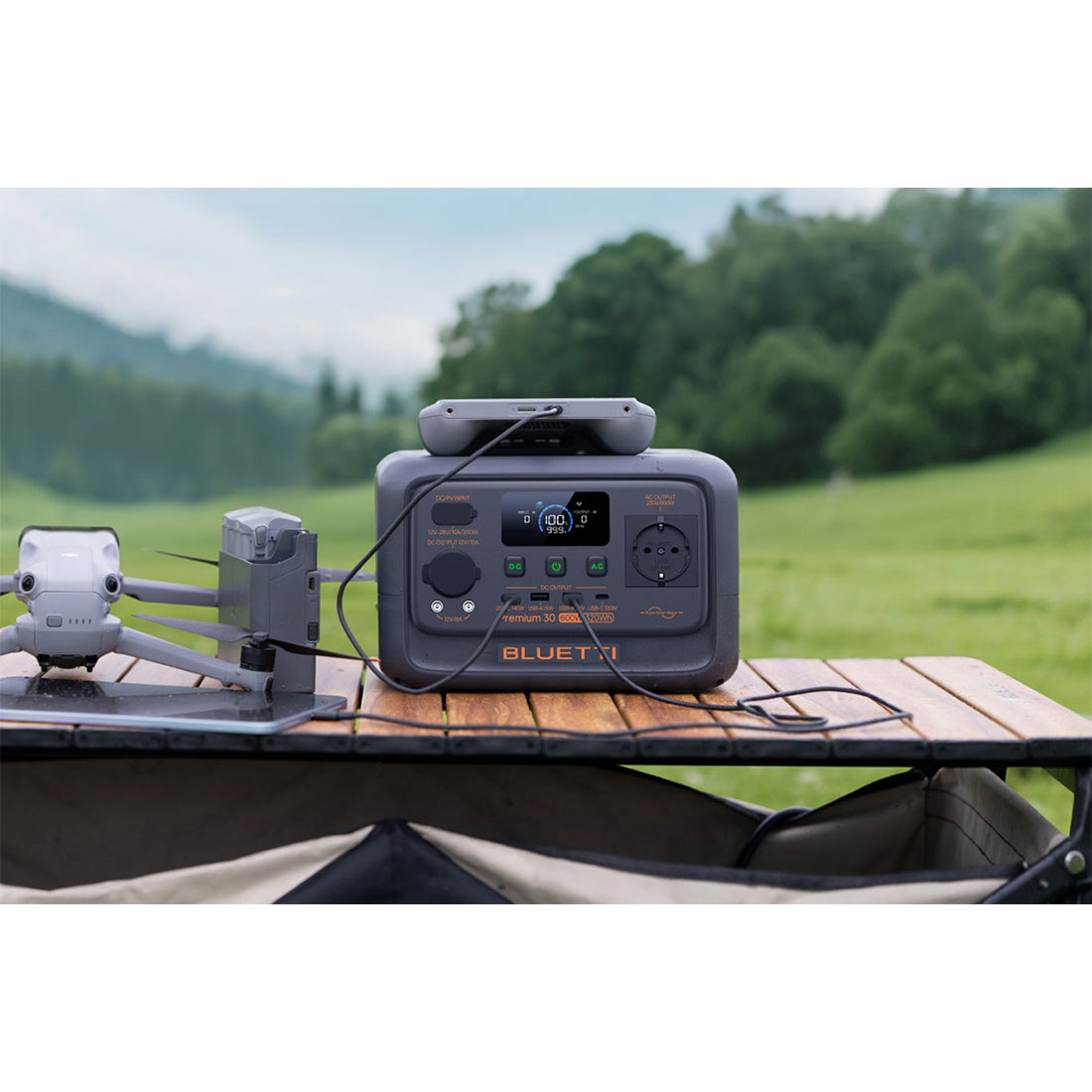 Зарядна станція BLUETTI Premium 30 V2