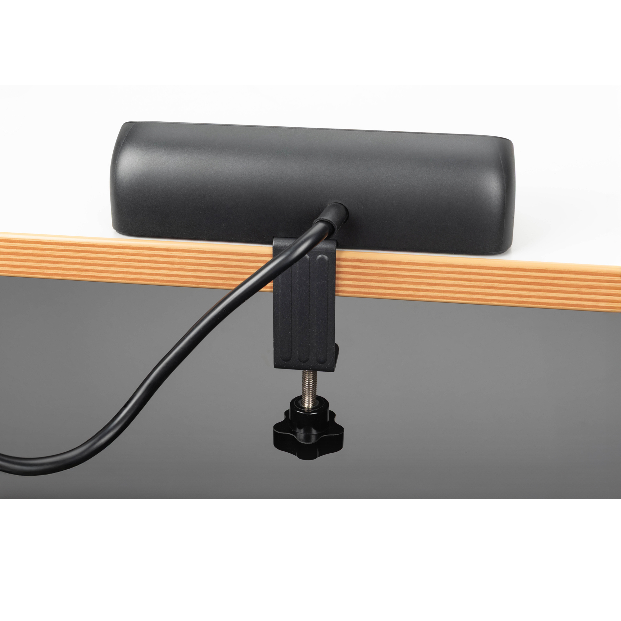 Мережевий фільтр DIGITUS DA-70625 Black, 3 розетки, 1xUSB-C, 2xUSB, 1.5м