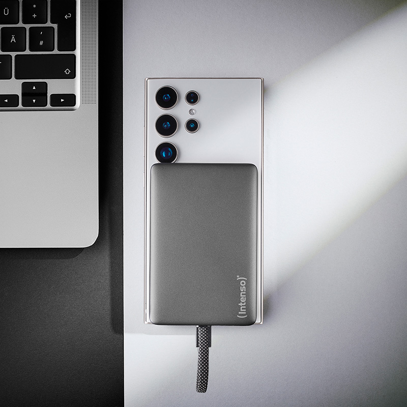 Повербанк MagSafe INTENSO MC10000 1xUSB-C, 1xUSB-C (интегрированный кабель), 20W 10000mAh Gray (7340034)