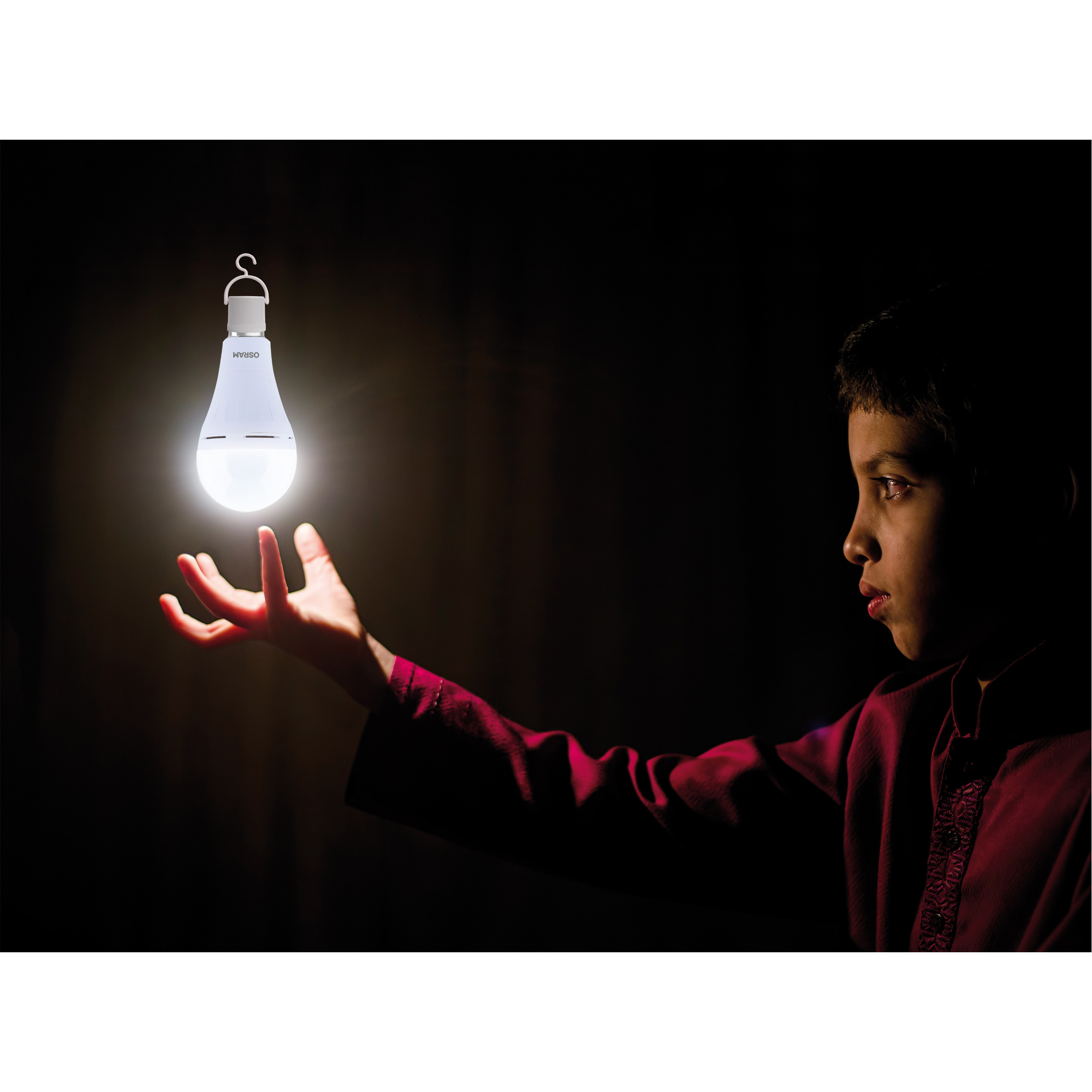 Лампа акумуляторна LED OSRAM LED Classic Rechargeable A60 E27 8W 4000K 220V (4099854190131)