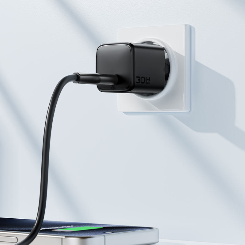 Зарядное устройство ACEFAST A118 Fast Charge Wall Charger GaN PD30W (1xUSB-C) Black w/Type-C cable