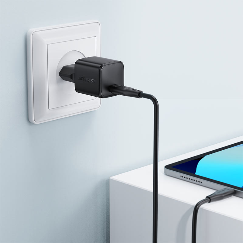 Зарядний пристрій ACEFAST A118 Fast Charge Wall Charger GaN PD30W (1xUSB-C) Black