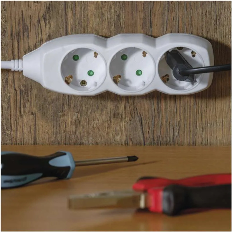 Удлинитель EMOS P0321 White, 3 розетки, 1.5м