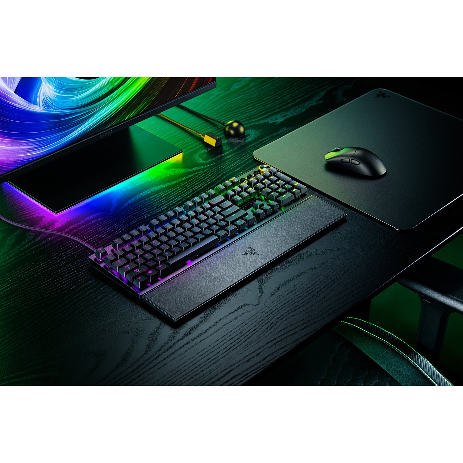 Клавіатура RAZER Huntsman V3 Pro 8KHz Analog Optical Switch Gen. 2 Black (RZ03-05530100-R3M1)