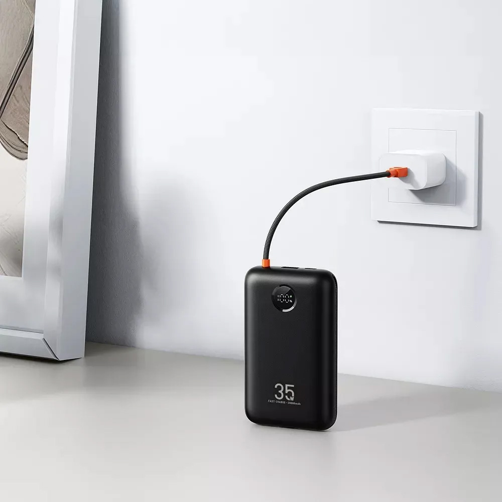 Повербанк VEGER K2 With Built-in Lightning&Type-C Cables, QC3.0, PD, 35W 20000mAh Black