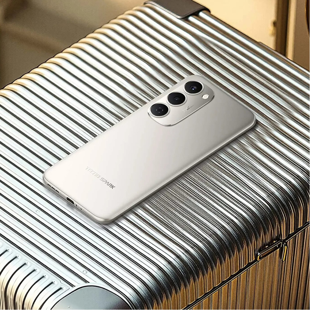 Смартфон TECNO Spark 40 Pro+ (KM7) 8/256GB Moon Titanium