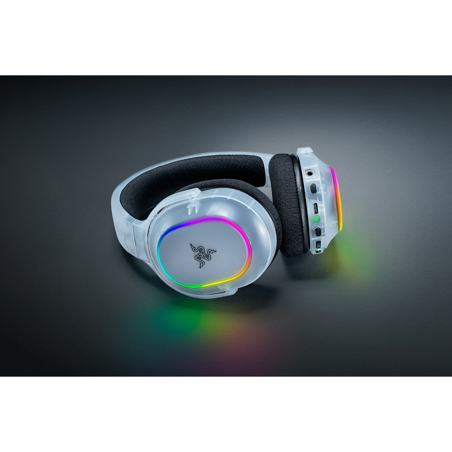 Навушники геймерскі RAZER Barracuda X Chroma Phantom White Edition (RZ04-05220400-R3M1)