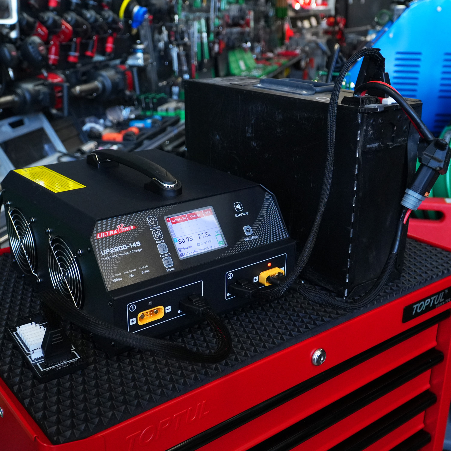 Зарядний пристрій для АКБ ULTRA POWER UP2800-14S LiPo/LiHV, 28A