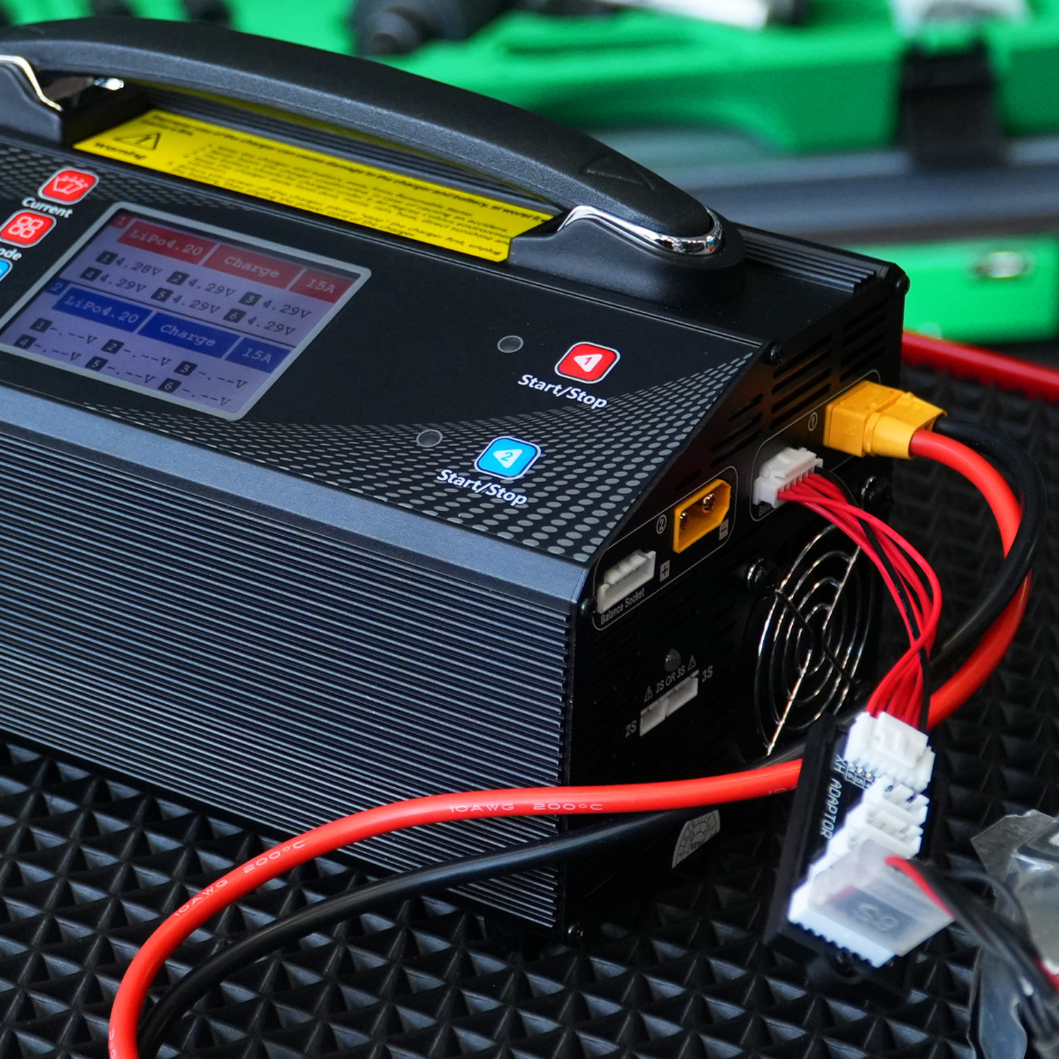 Зарядний пристрій для АКБ ULTRA POWER UP600 Plus LiPo/LiHV 24V, 25A
