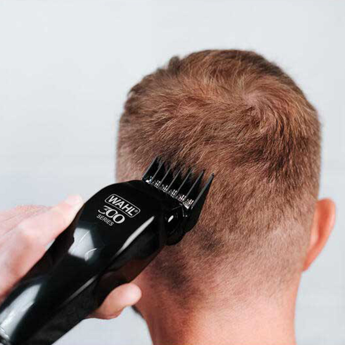 Машинка для стрижки волосся WAHL Home Pro 300 Cordless (09247-1316)