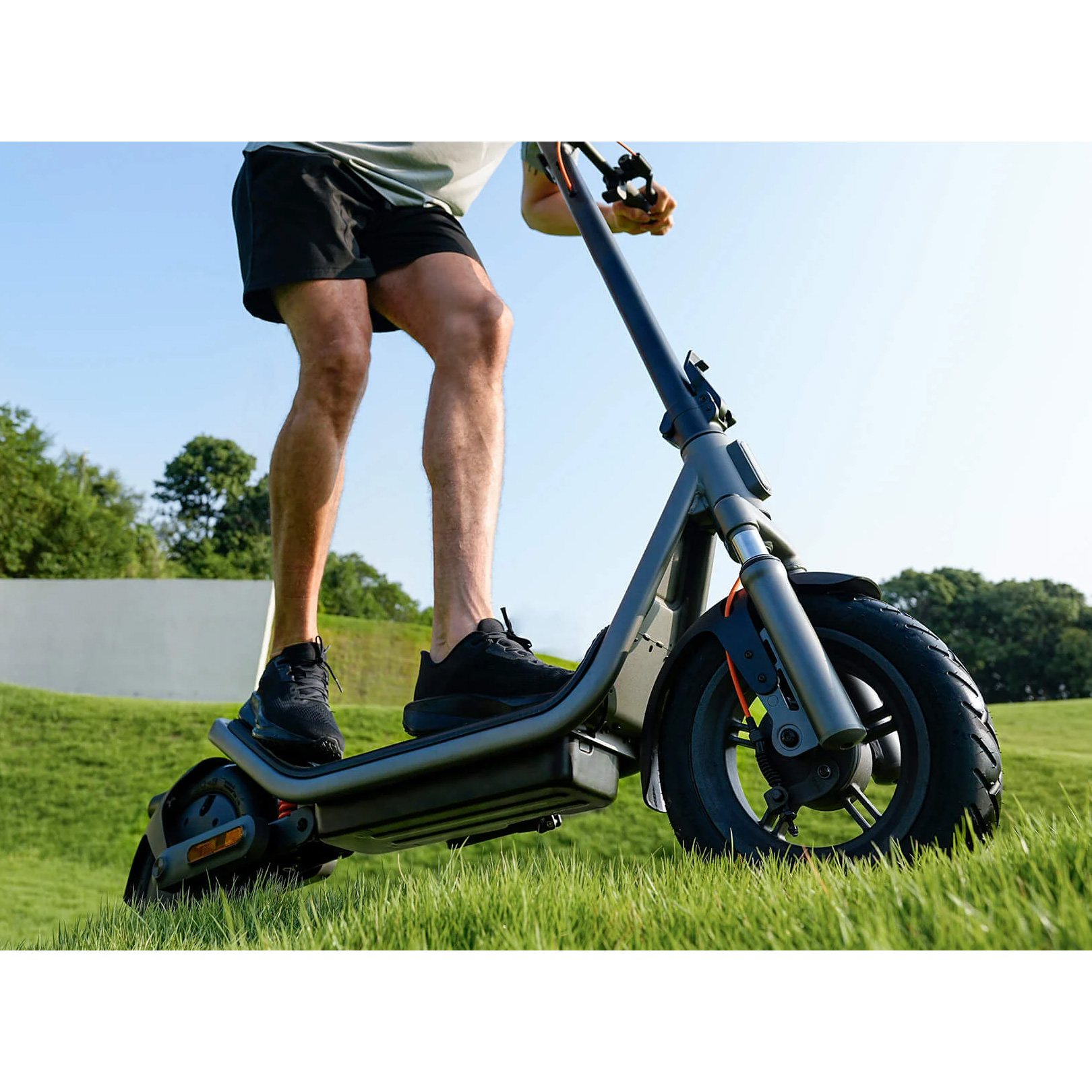 Електросамокат XIAOMI Electric Scooter 6 (BHR08R2GL)