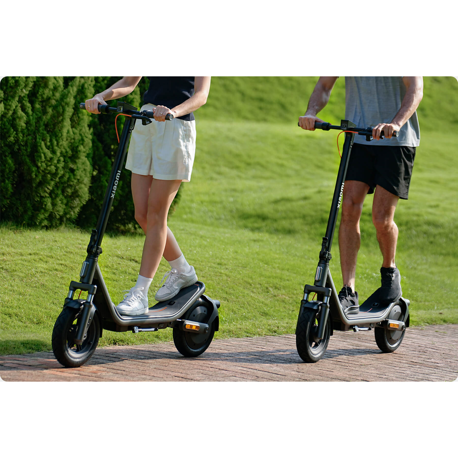 Електросамокат XIAOMI Electric Scooter 6 (BHR08R2GL)