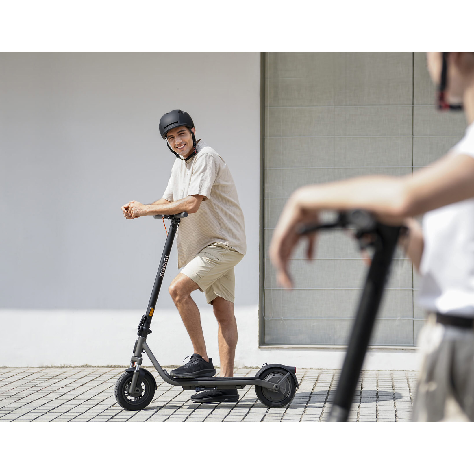 Электросамокат XIAOMI Electric Scooter 6 Lite (BHR08R6GL)