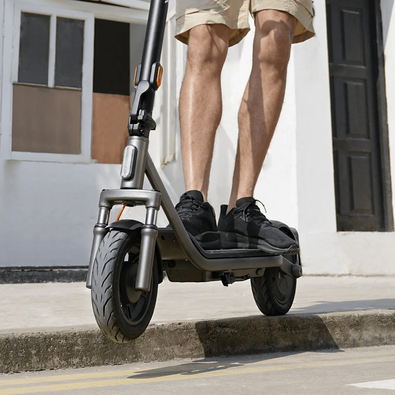 Электросамокат XIAOMI Electric Scooter 6 Lite (BHR08R6GL)