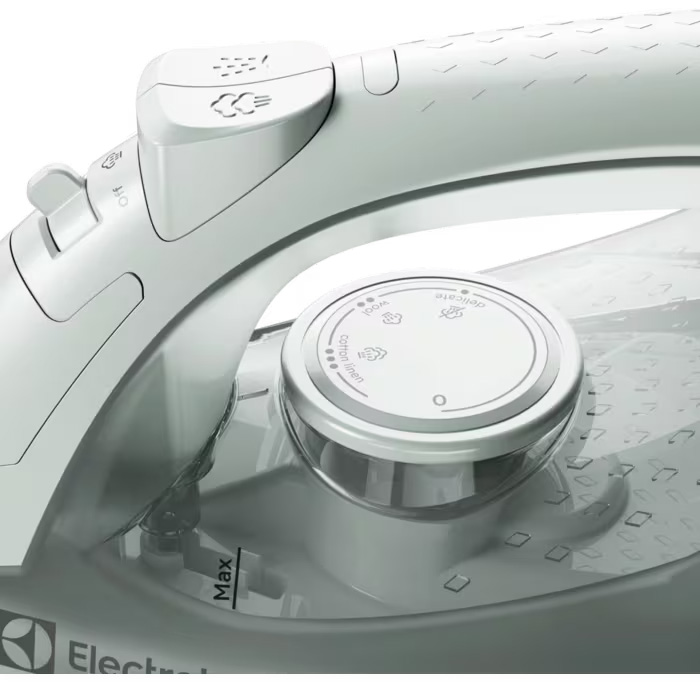 Утюг ELECTROLUX E3SI1-2LG (910004050)