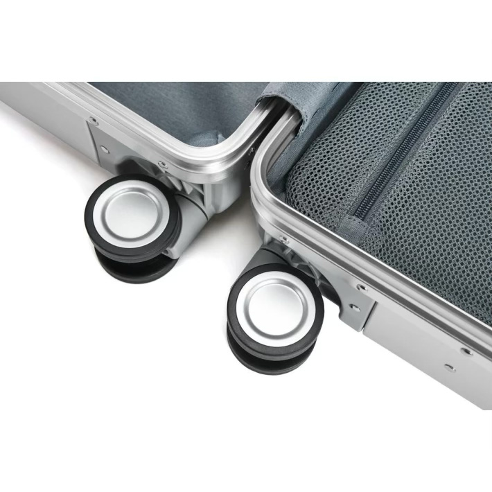 Чемодан XIAOMI Metal Carry-on Luggage Silver 31л