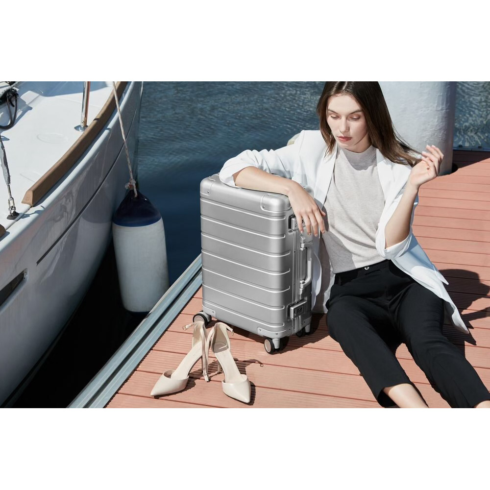 Чемодан XIAOMI Metal Carry-on Luggage Silver 31л
