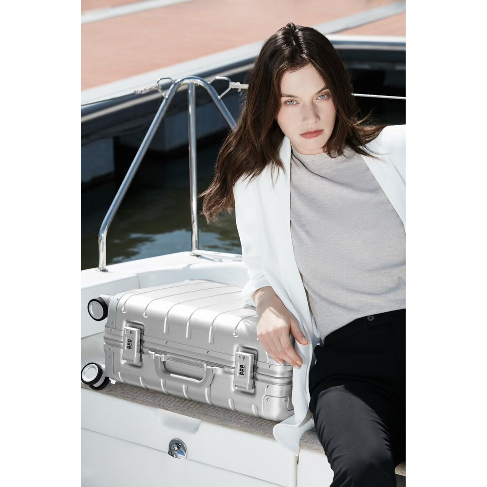 Чемодан XIAOMI Metal Carry-on Luggage Silver 31л