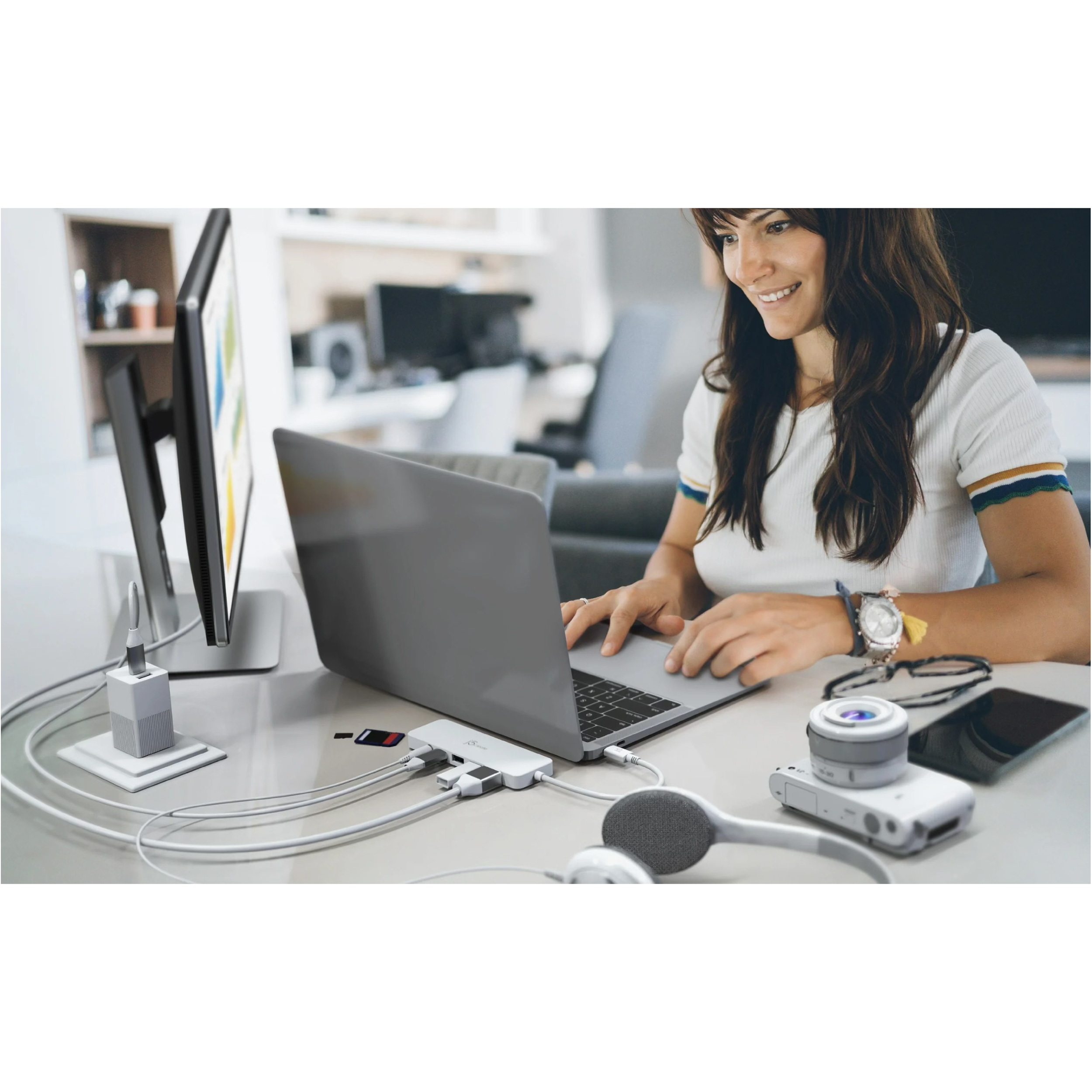 Порт-реплікатор J5CREATE USB-C Multi-Port Hub with PD60W White (JCD373-N)