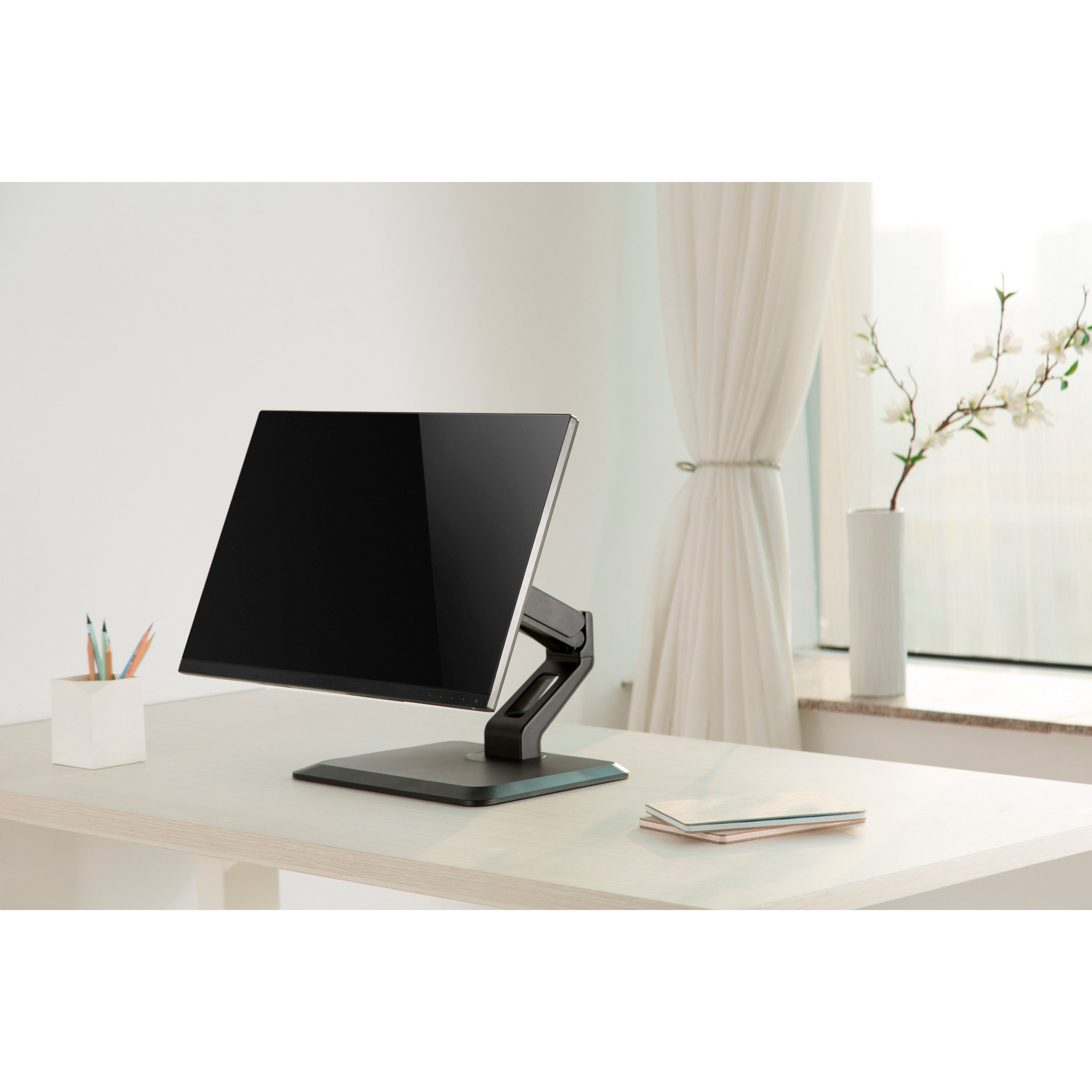 Настольное крепление для монитора GEMBIRD MS-D1ST-01 17"-32" Black
