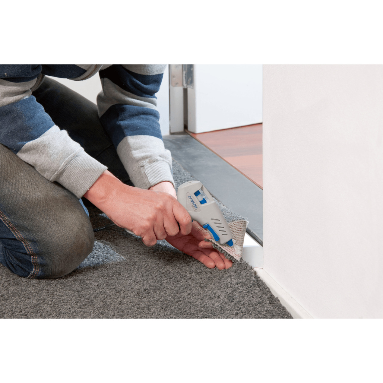 Пістолет клейовий DREMEL Glue Gun 910 (F.013.091.0JA)