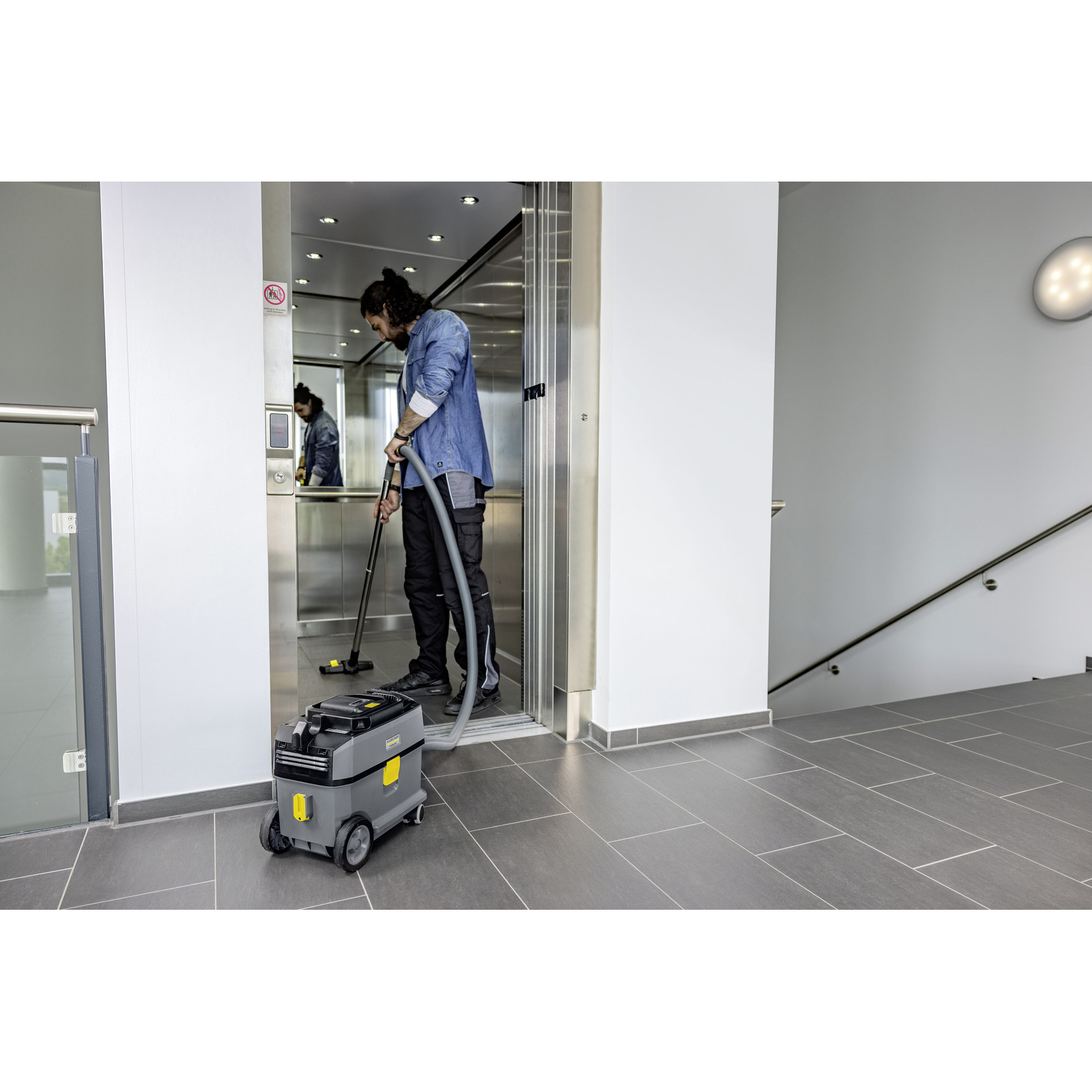 Пилосос професійний KARCHER T 10/1 Bp (1.527-352.0)