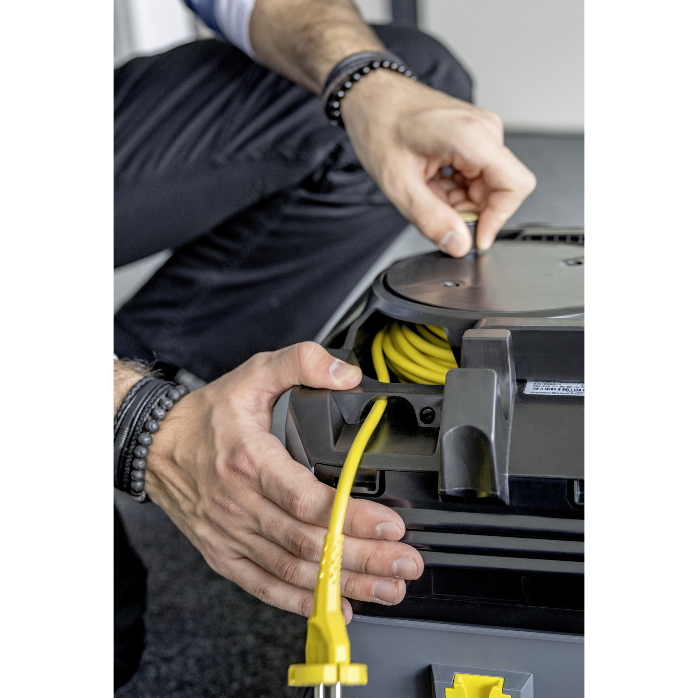 Пилосос професійний KARCHER T 10/1 (1.527-300.0)