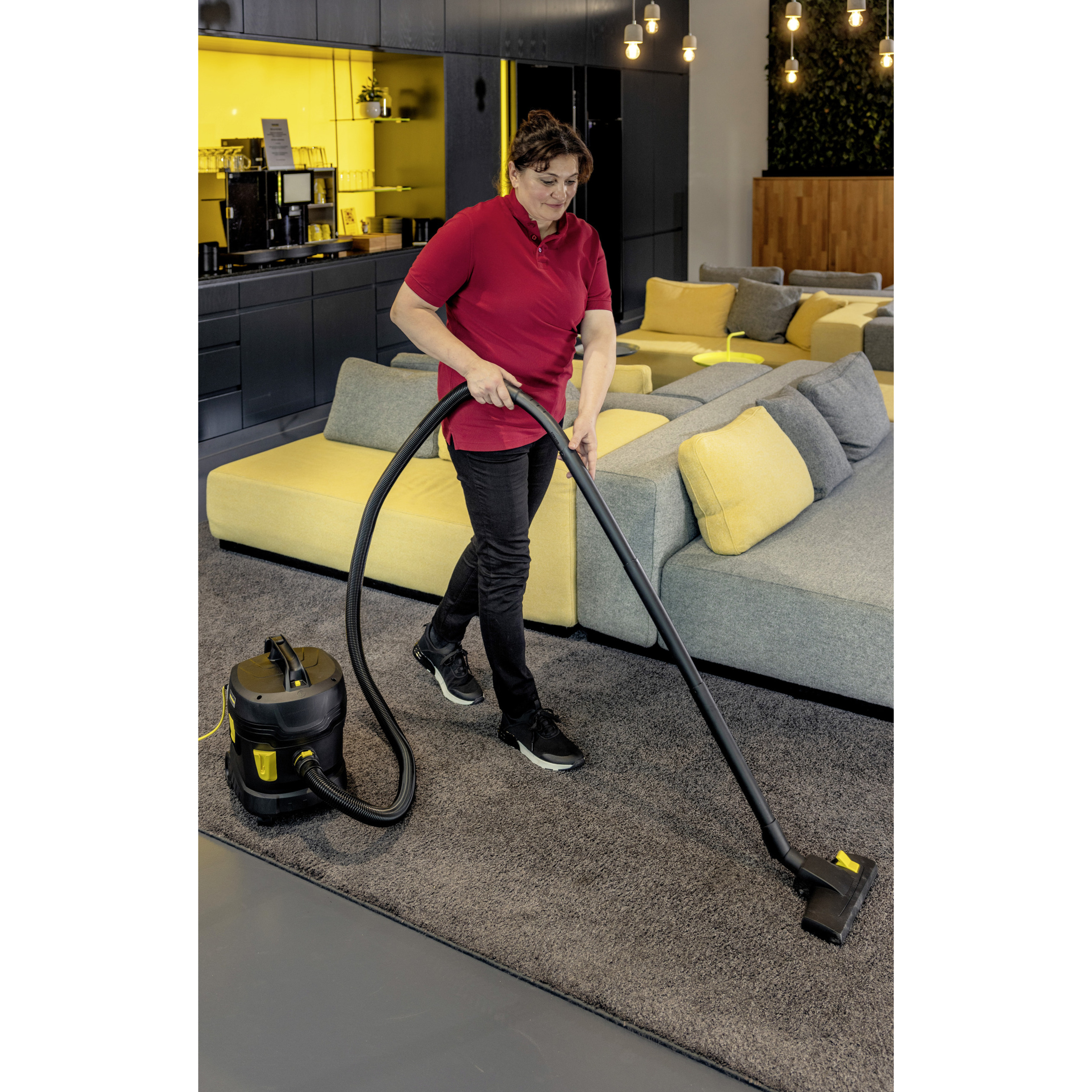 Пилосос професійний KARCHER T 11/1 Classic Adv Re!Plast Go!Further (1.527-222.0)