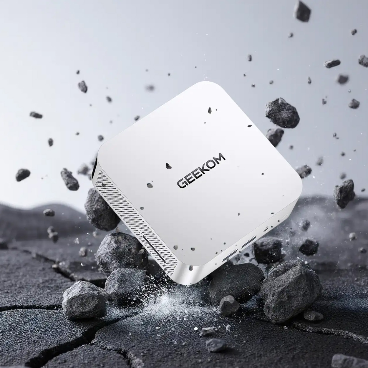 Неттоп GEEKOM A5 Pro 2026 (R5 7530U 2GHz/16GB/SSD 512GB/WF6/BT/W11P) (GMA5R57530U-16512-EU)