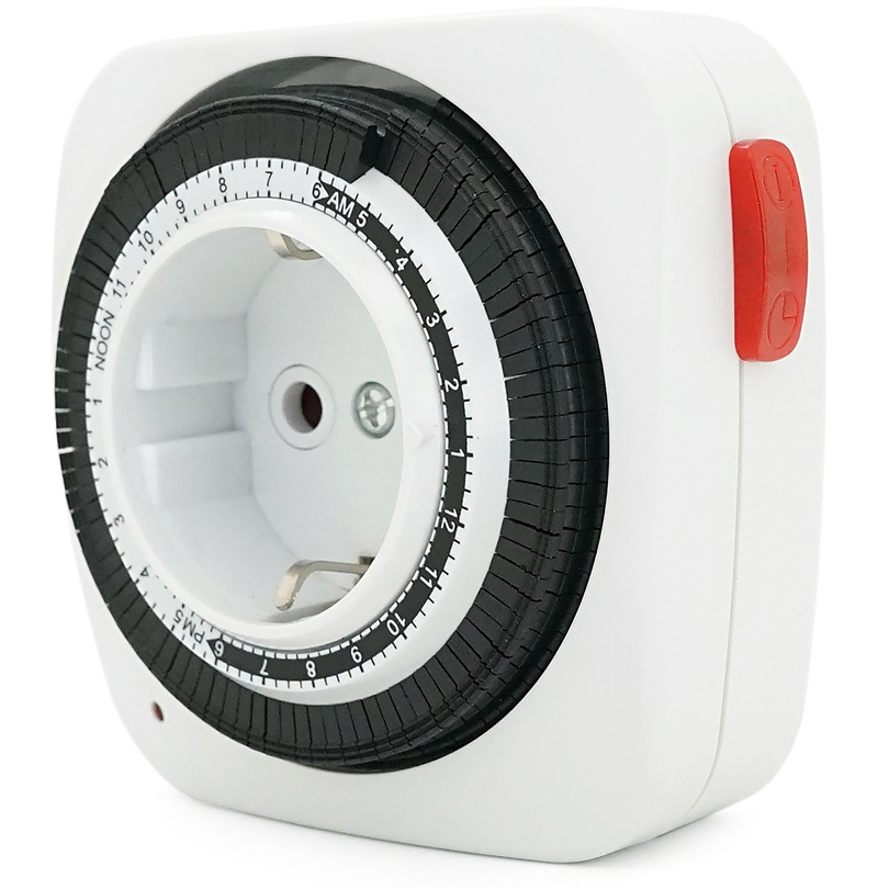 Розетка с механическим таймером LUMANO QEM-D20