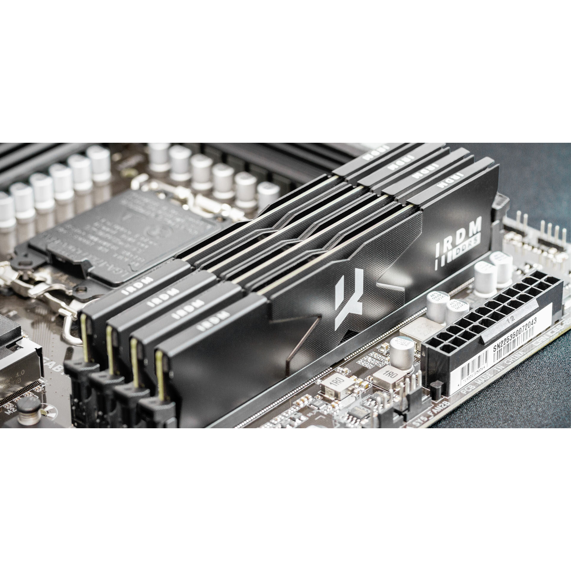Модуль пам'яті GOODRAM IRDM DDR5 6000MHz 16GB Black (IR-6000D564L30S/16GDC)