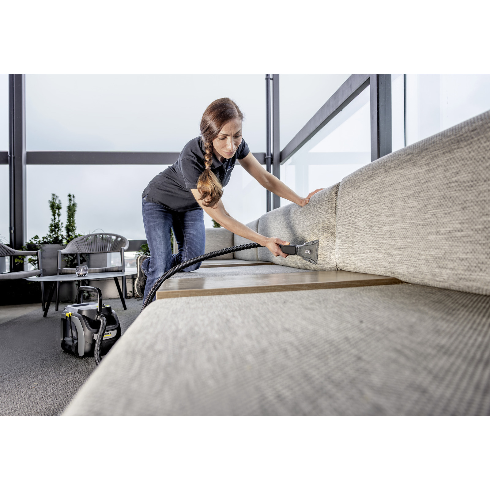 Пылесос профессиональный KARCHER Puzzi 2/1 Bp (1.101-750.0)