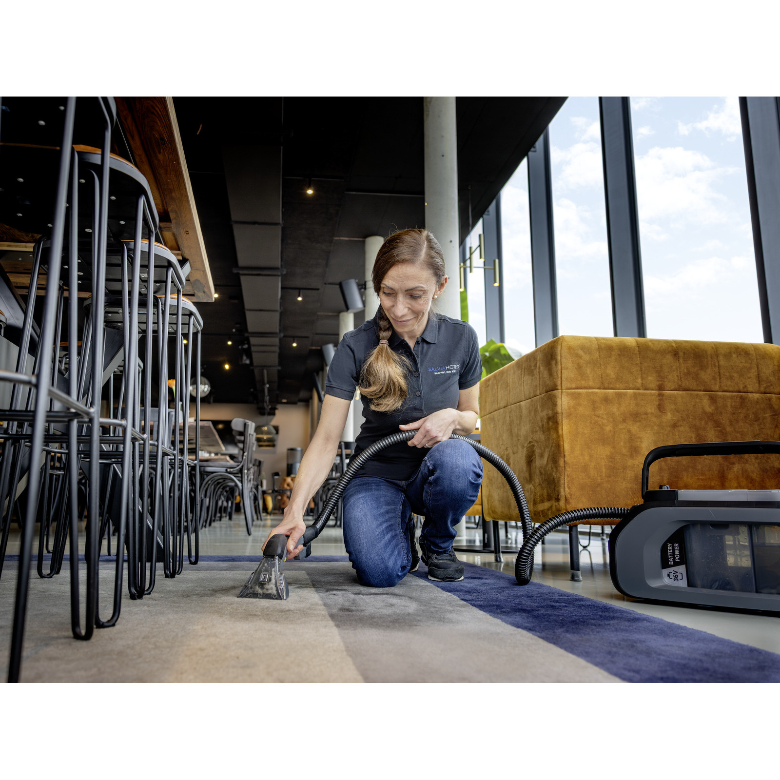 Пылесос профессиональный KARCHER Puzzi 2/1 Bp (1.101-750.0)