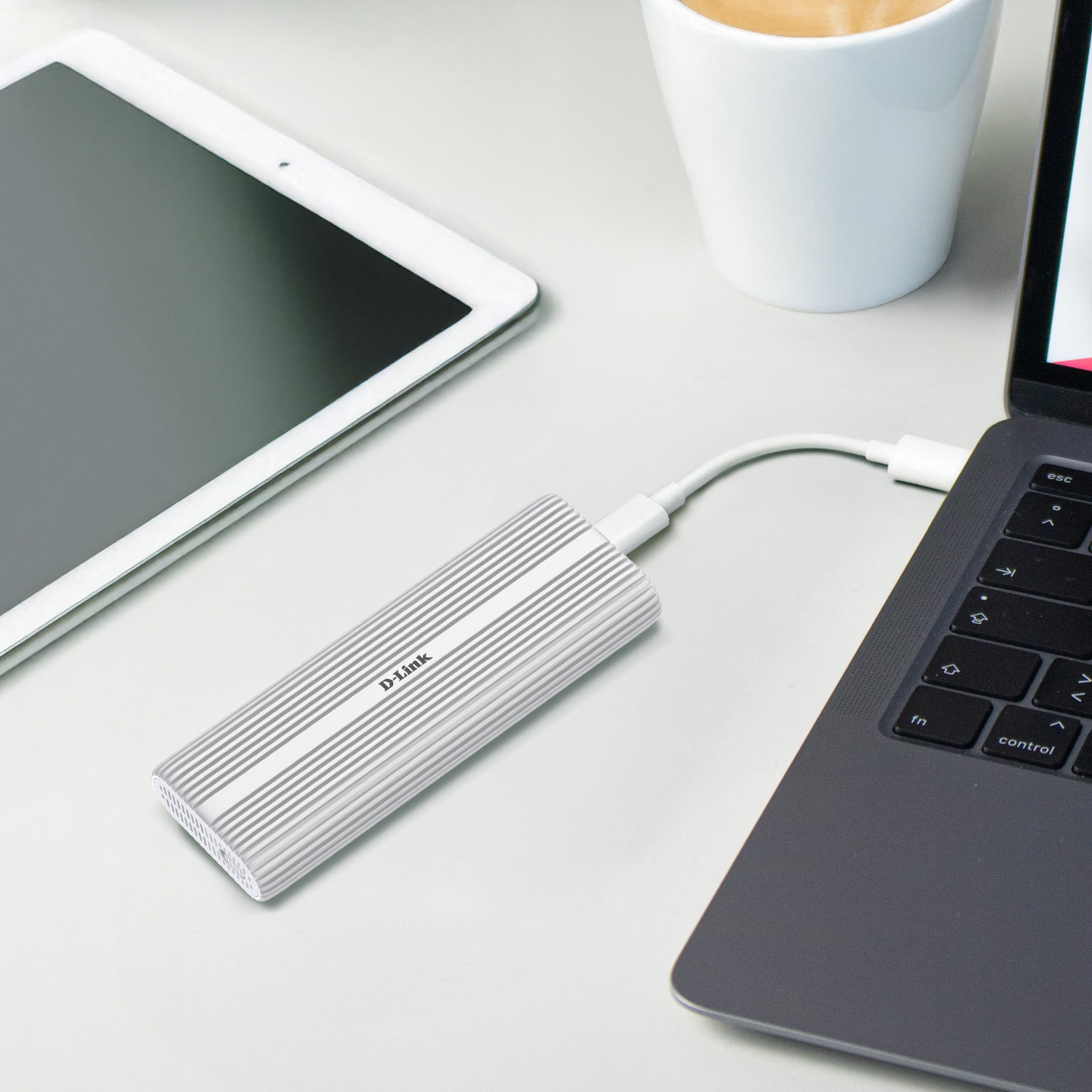 Карман внешний D-LINK NVMe PCIe M.2 to USB4 (DSP-411)