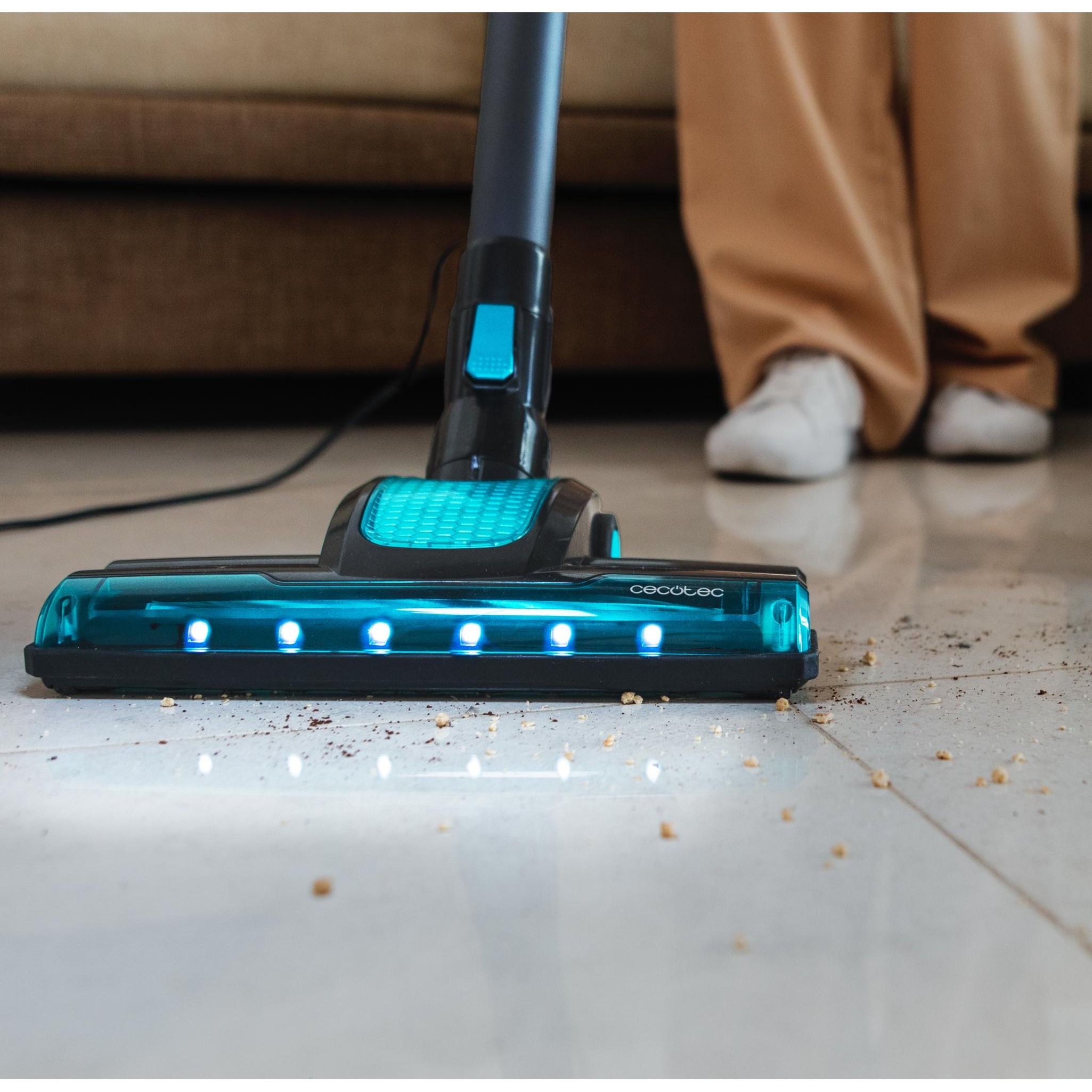Пилосос CECOTEC Conga 700 PowerHead (CCTC-08574)
